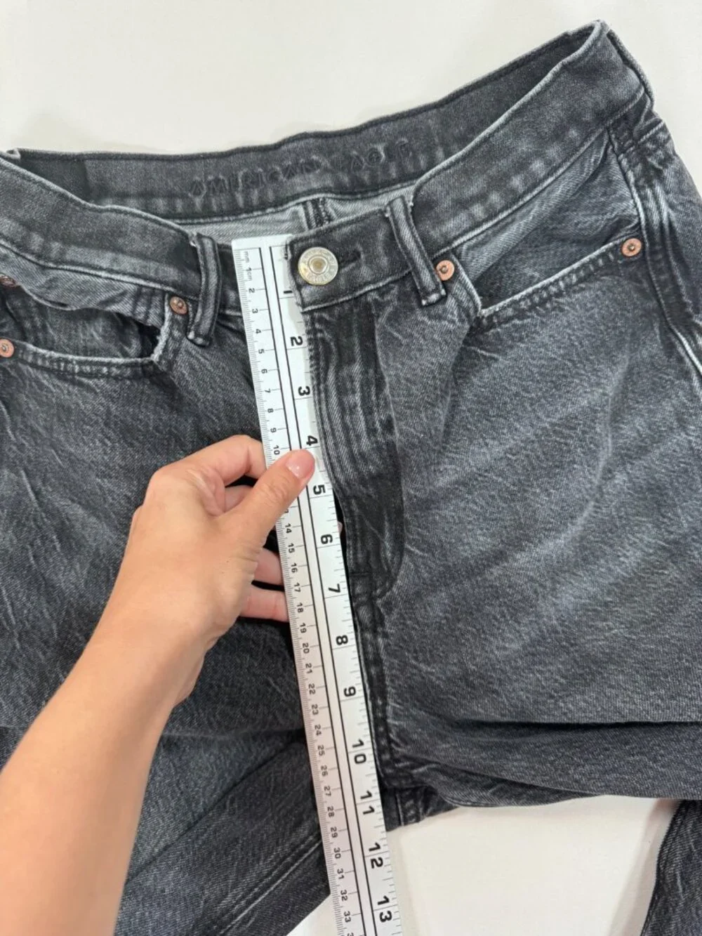 American Eagle Jeans 90s Boyfriend Black Size 8 High Rise Relaxed Retro Grunge
